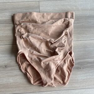 SKIMS Maternity Shapewear